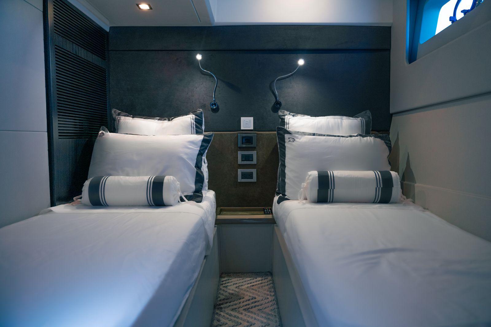 5-Day British Virgin Islands Luxury Yacht Experience (66ft. Up to 12 Guests)